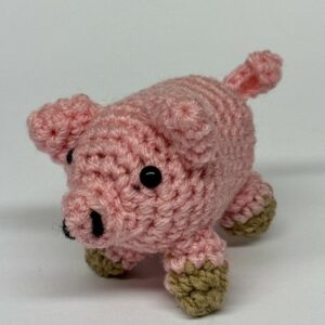 Peluche cochon en crochet rose – Fait main