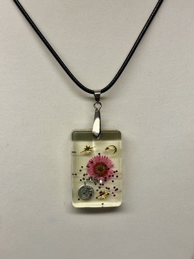 Pendentif rectangulaire fleur